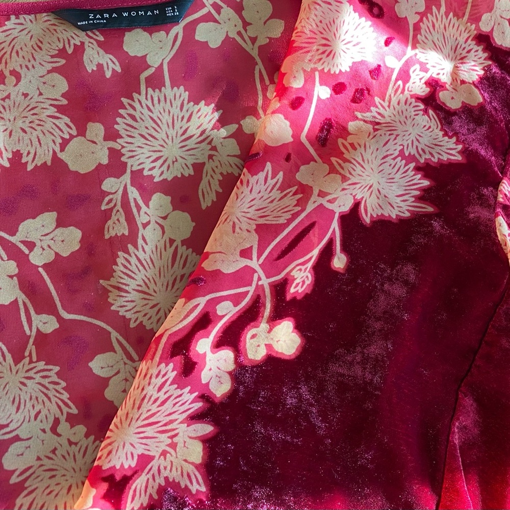 Beautiful lightweight wrap top bohemian vibe like new - Picture 6 of 10